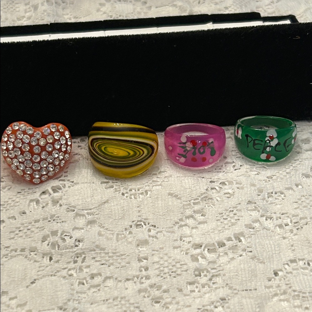 Assorted Fun Ring Set - image 2